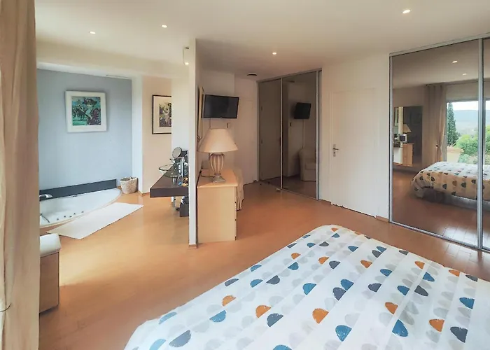 Un Veritable Havre De Paix Roquebrun