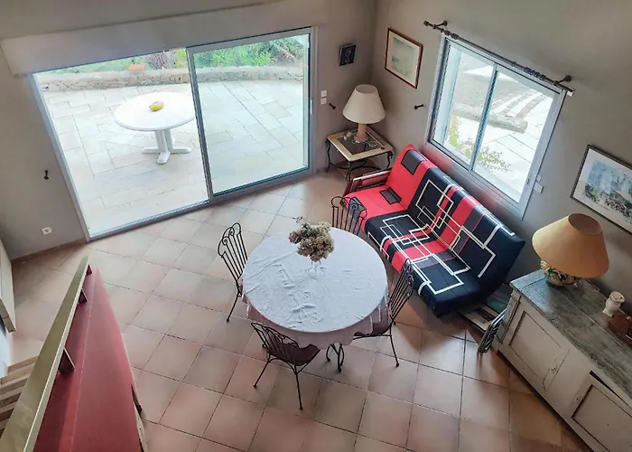 Un Veritable Havre De Paix Roquebrun